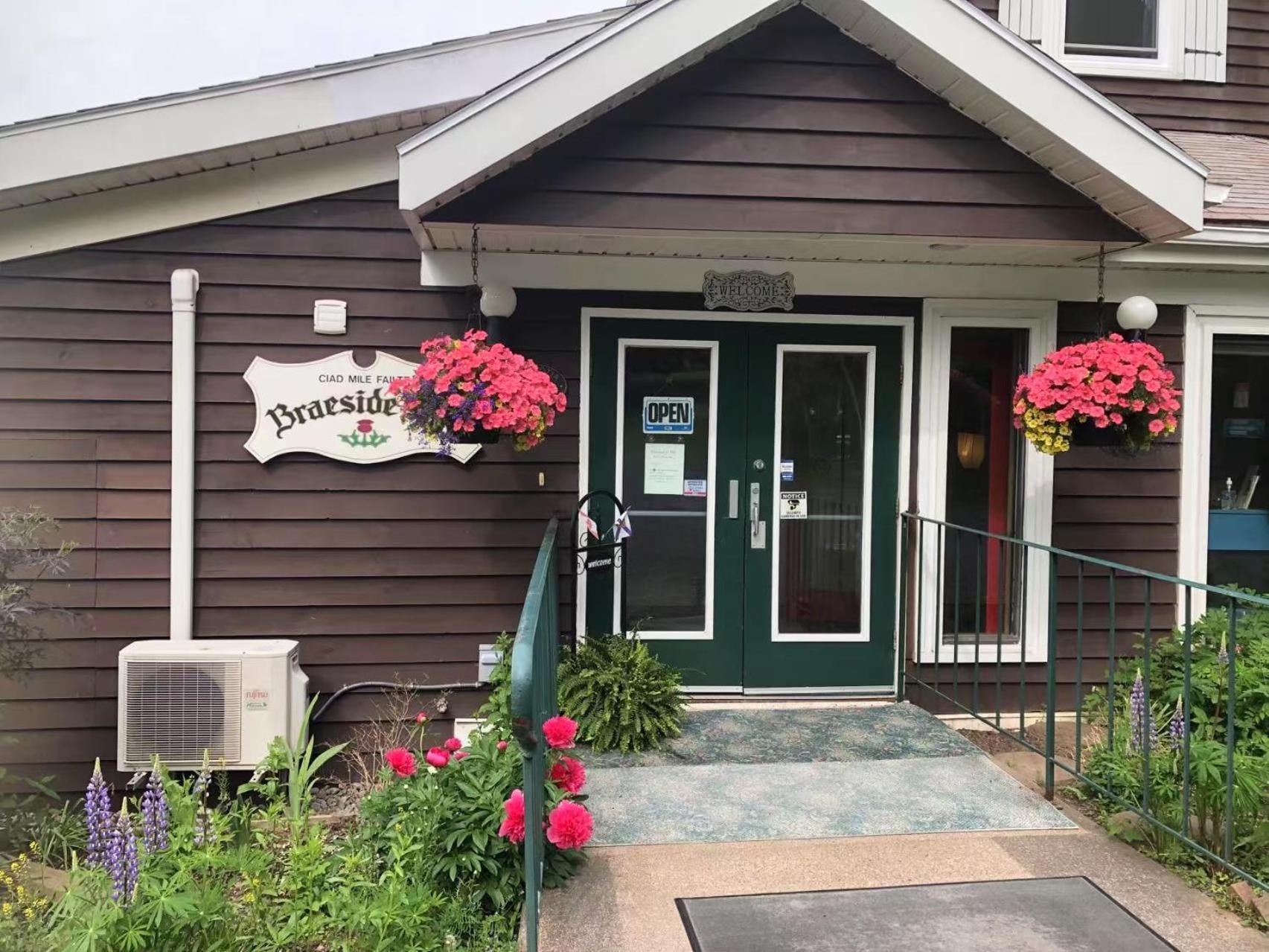 Braeside Country Inn بيكتو المظهر الخارجي الصورة