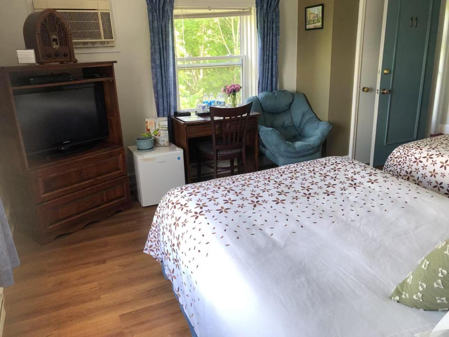 Braeside Country Inn بيكتو المظهر الخارجي الصورة